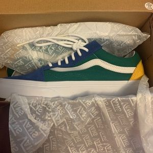 Brand new Old Skool vans.